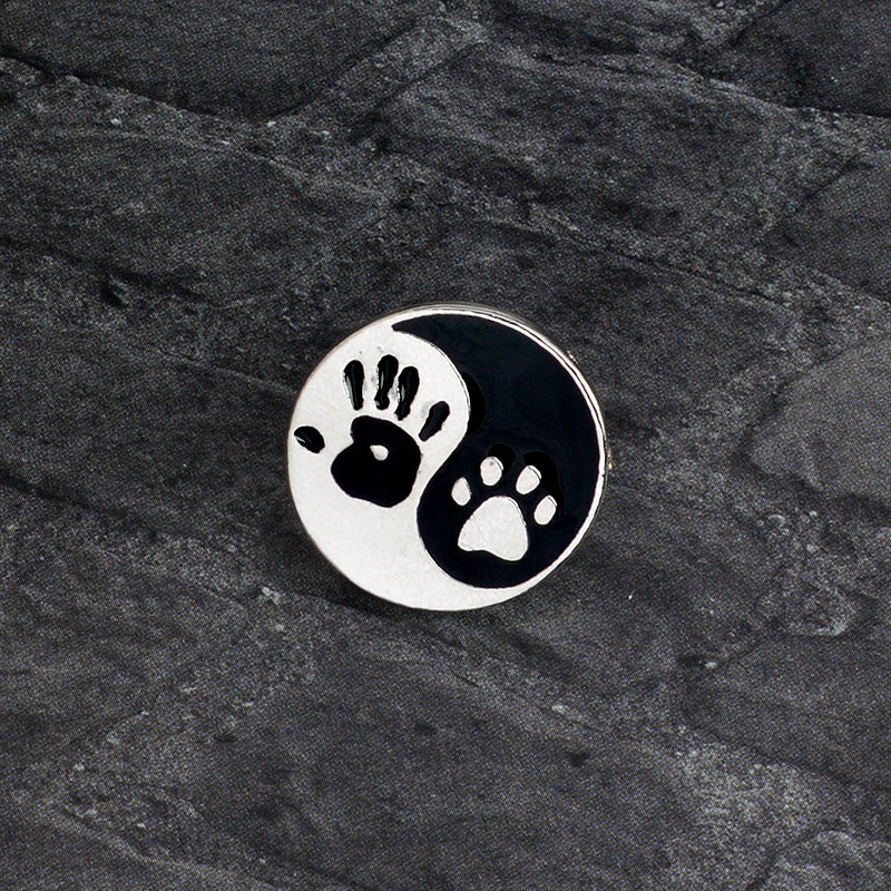 'Pet Love' alloy brooch pin