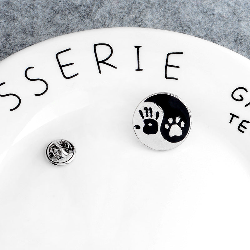 'Pet Love' alloy brooch pin